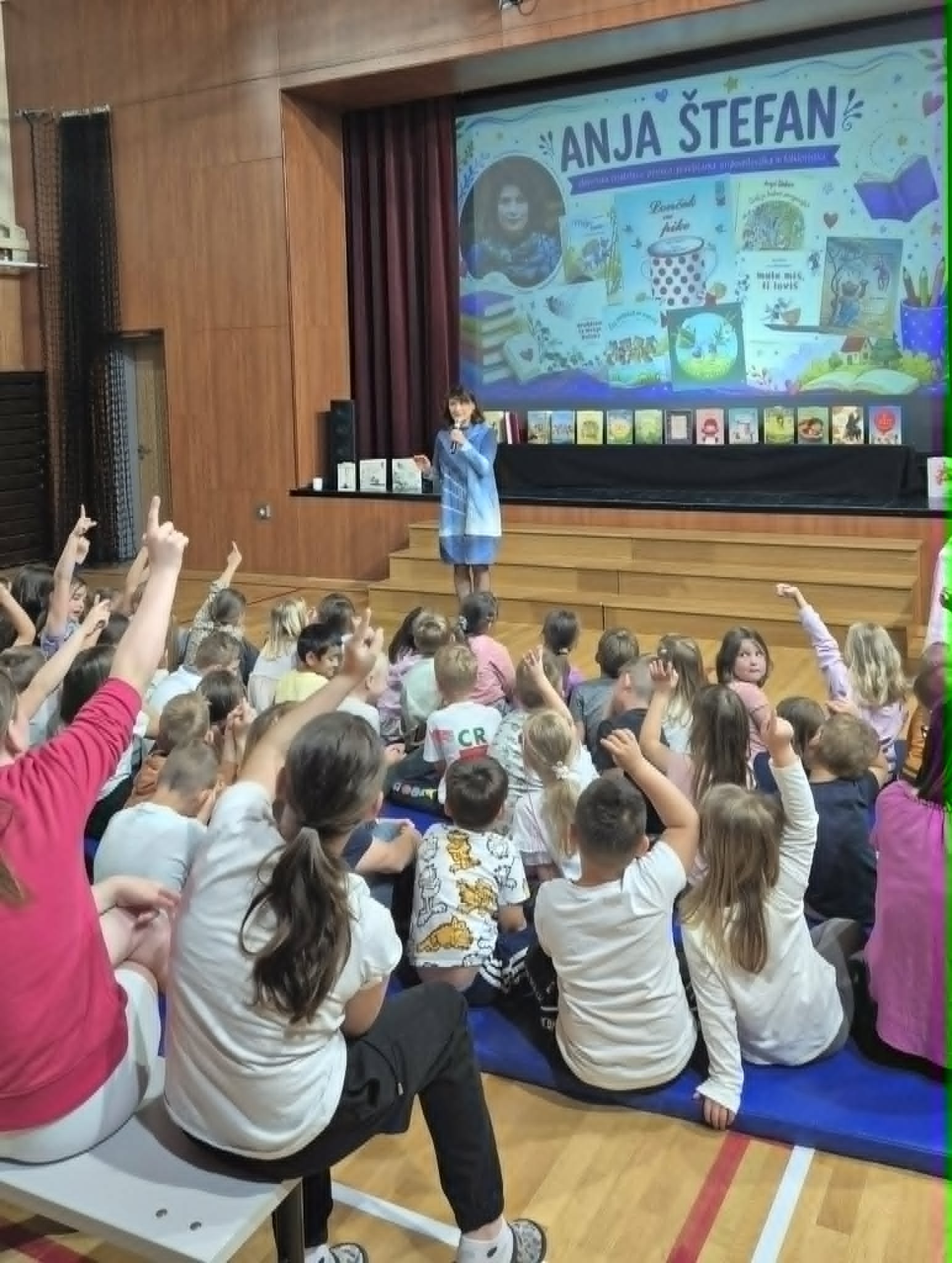AS10j